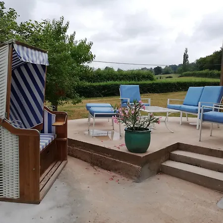 Bed and Breakfast Domaine Des Essarts Lessard-et-le-Chene