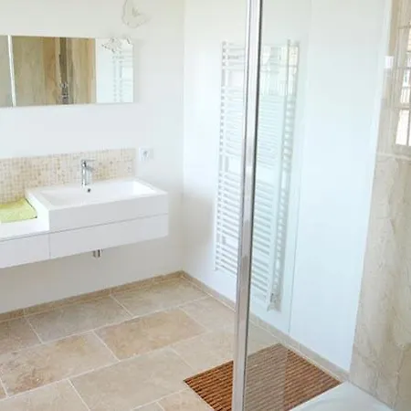 Bed and Breakfast Domaine Des Essarts