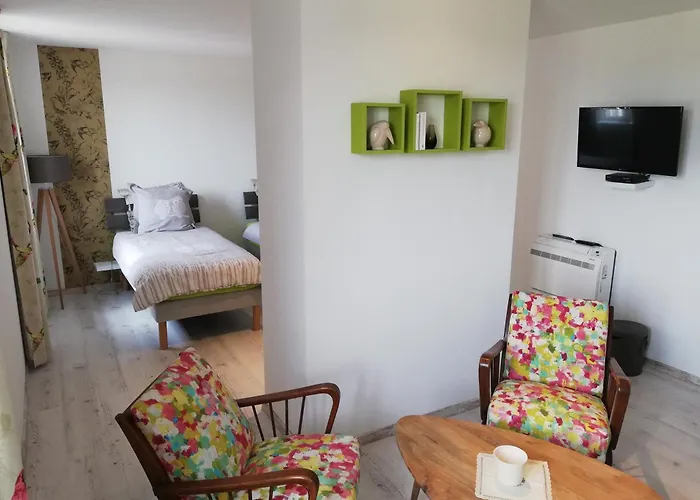 Domaine Des Essarts Bed & Breakfast Lessard-et-le-Chene